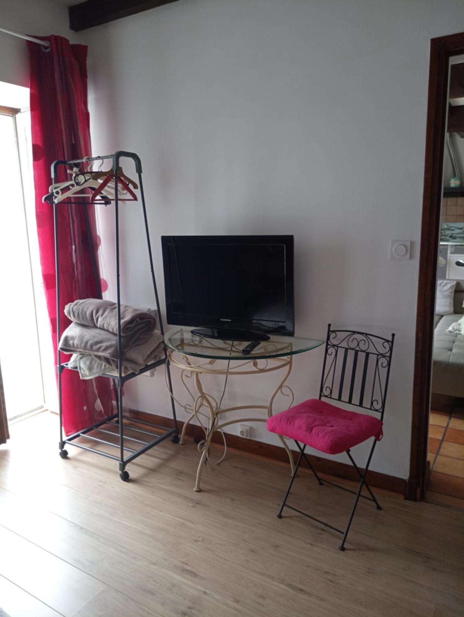 Logement Entier 5 Personnes Apartment Irissarry Exterior photo